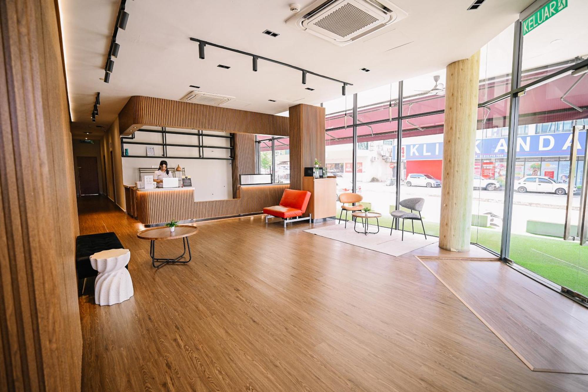 Swing & Pillows - Kota Warisan, セパン エクステリア 写真